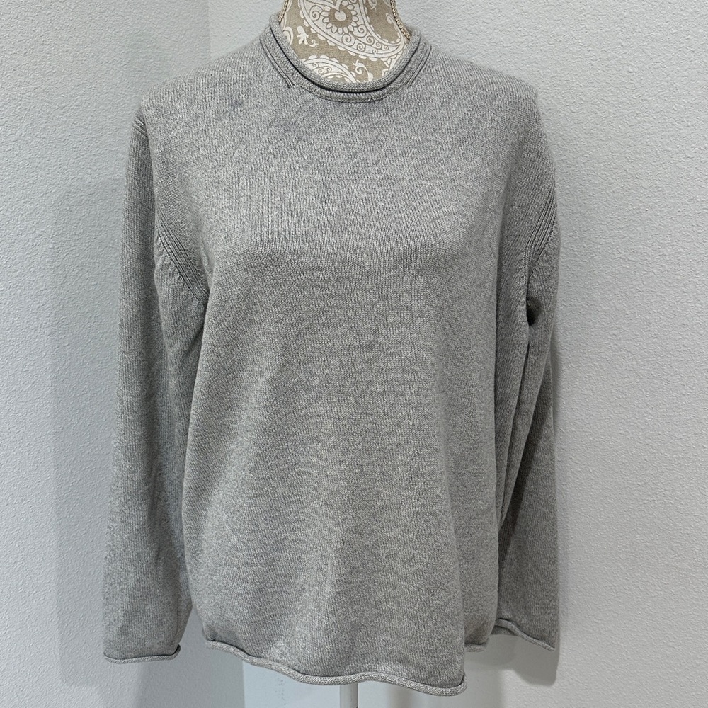 Tommy Hilfiger Gray Knit Sweater